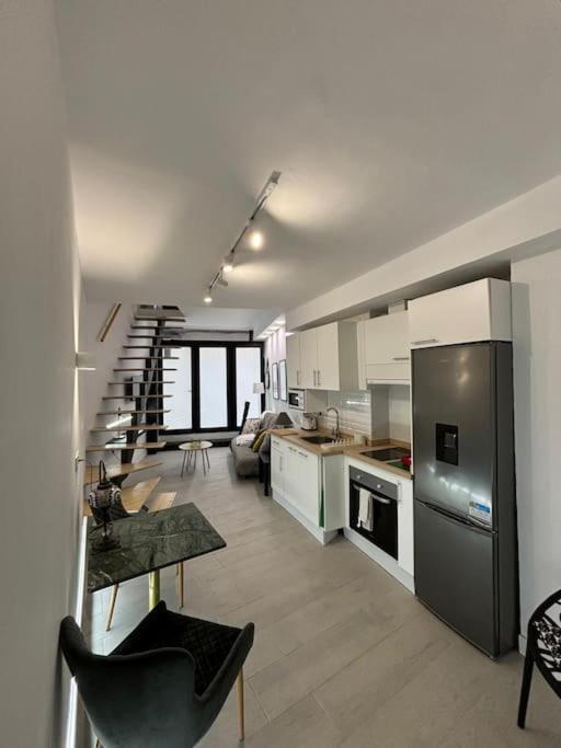 Apartamento Centro De Ceuta Luaran gambar